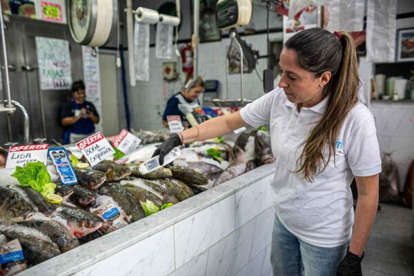 ALTE. BROWN REFUERZA LOS CONTROLES EN PESCADERÍAS POR SEMANA SANTA